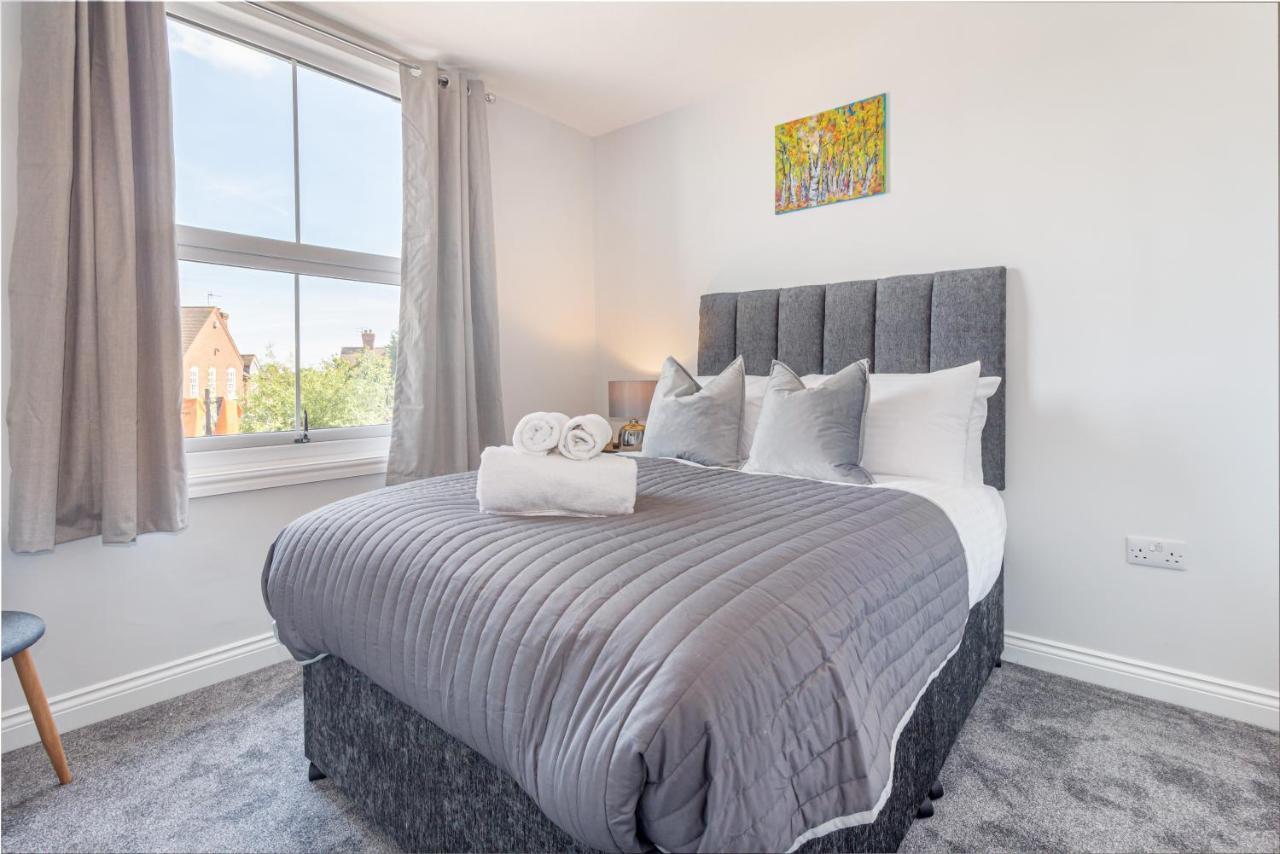 Host & Stay - The Bull Inn, 3 Double Rooms Fernhill Heath Екстериор снимка